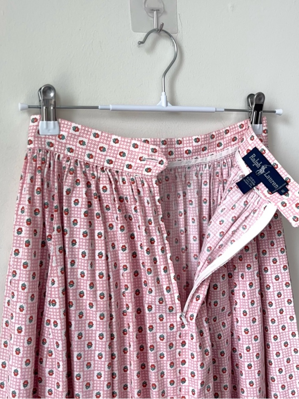 Vintage 80s Ralph Lauren Strawberry Print Skirt Size 6 Pocket Gathered Prairie - Picture 12 of 15